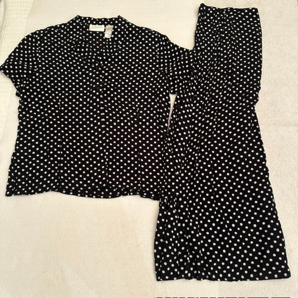 Liz Claiborne Lizsport Petite Polka Dot Set M 14 Black Short Sleeve Shirt Skirt